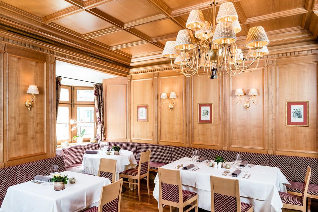 Hotel Restaurant Lilie Випитено Экстерьер фото